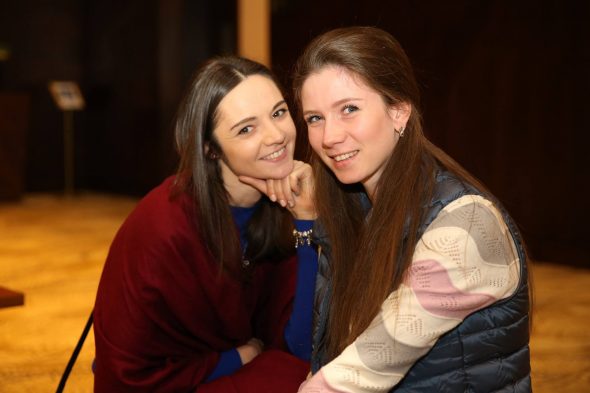 A sinistra Anna Bessonova